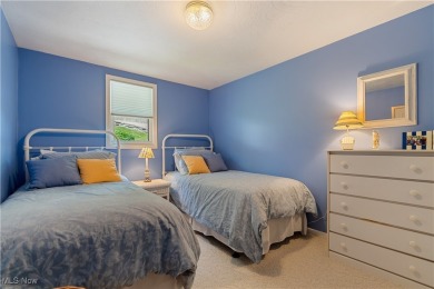 This 3-bedroom, 1-bath lakefront cottage offers the perfect on Lake Mohawk Golf Club in Ohio - for sale on GolfHomes.com, golf home, golf lot