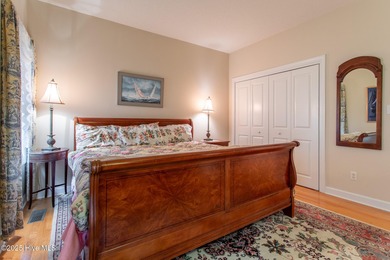 This is a gorgeous brick, 3-bedroom, 4 full-bathroom home in The on Sound Golf Links at Albemarle Plantation in North Carolina - for sale on GolfHomes.com, golf home, golf lot