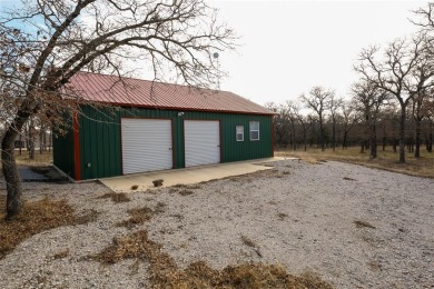 FURNISHED LIVING QUARTERS inside barn that allows the perfect on Twisted Oaks Golf Club in Texas - for sale on GolfHomes.com, golf home, golf lot