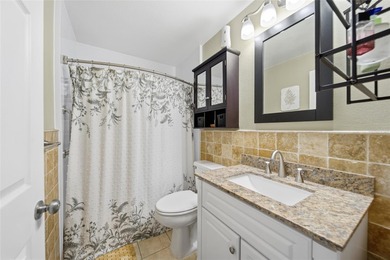 Under contract-accepting backup offers. GOLFLAND OF TAMPA'S on Babe Zaharias Golf Course in Florida - for sale on GolfHomes.com, golf home, golf lot