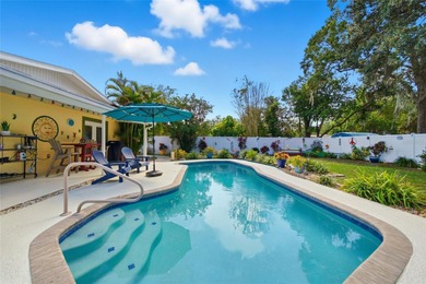 Under contract-accepting backup offers. GOLFLAND OF TAMPA'S on Babe Zaharias Golf Course in Florida - for sale on GolfHomes.com, golf home, golf lot