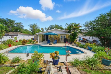 Under contract-accepting backup offers. GOLFLAND OF TAMPA'S on Babe Zaharias Golf Course in Florida - for sale on GolfHomes.com, golf home, golf lot