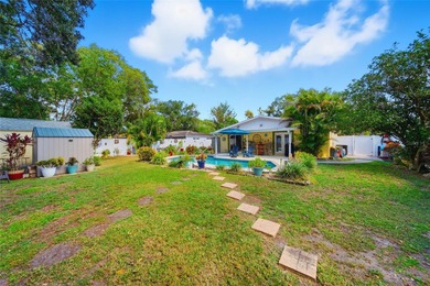 Under contract-accepting backup offers. GOLFLAND OF TAMPA'S on Babe Zaharias Golf Course in Florida - for sale on GolfHomes.com, golf home, golf lot