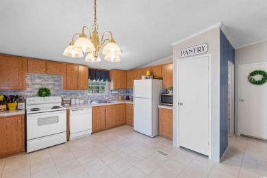Tucked away in a desirable area of Little River, this 3-bedroom on Eagle Nest Golf Club in South Carolina - for sale on GolfHomes.com, golf home, golf lot