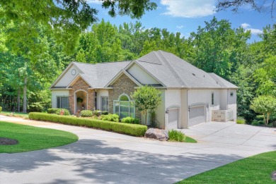 Maximize your lifestyle with this beautiful 5 bedrooms, 3.5 on Mount Vintage Plantation and Golf Club  in South Carolina - for sale on GolfHomes.com, golf home, golf lot