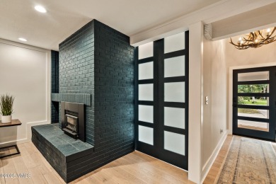 Beautifully remodeled 3 Bedroom, 3 Bath plus dedicated office on Eagle Vail Golf Course in Colorado - for sale on GolfHomes.com, golf home, golf lot