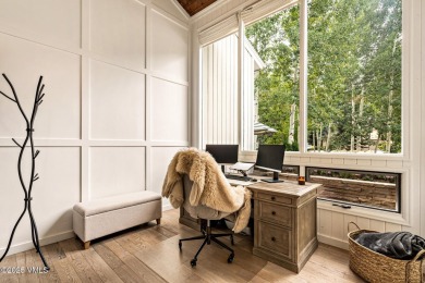Beautifully remodeled 3 Bedroom, 3 Bath plus dedicated office on Eagle Vail Golf Course in Colorado - for sale on GolfHomes.com, golf home, golf lot