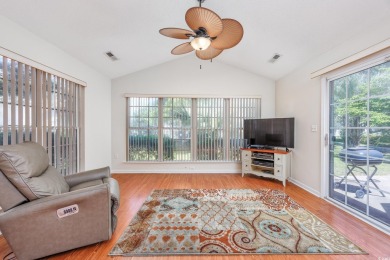 Beautiful and spacious 3 bed, 2 bath single level home less than on Wicked Stick Golf Club in South Carolina - for sale on GolfHomes.com, golf home, golf lot