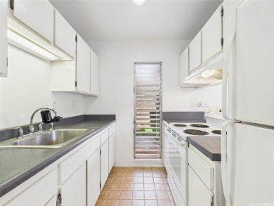 No showings until after first Open House! Open House:5/25 (SUN) on Mililani Golf Club in Hawaii - for sale on GolfHomes.com, golf home, golf lot