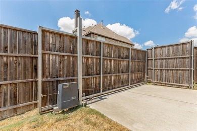 CASTLE HILLS, TWO BEDROOMS DOWN PLUS OFFICE, TWO-STORY FAMILY on The Lakes at Castle Hill Golf Club in Texas - for sale on GolfHomes.com, golf home, golf lot