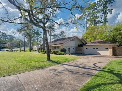Beautiful custom home in prestigious Crown Colony Subdivision on Crown Colony Country Club in Texas - for sale on GolfHomes.com, golf home, golf lot