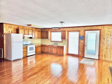 LOCATION LOCATION LOCATION! It surely does not get much better on Beachwood Golf Club in South Carolina - for sale on GolfHomes.com, golf home, golf lot