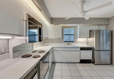 Spacious and light-filled, this single-family home features on Hunters Run Golf and Country Club in Florida - for sale on GolfHomes.com, golf home, golf lot
