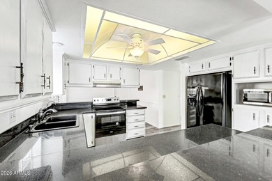 MILLION DOLLAR VIEW! Don't miss out on this Sun Lakes home with on Cottonwood Country Club in Arizona - for sale on GolfHomes.com, golf home, golf lot