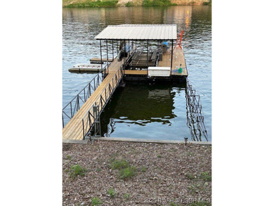 Price Drop! Don't miss this one. Updates to the property on Tan-Tar-A Golf Club in Missouri - for sale on GolfHomes.com, golf home, golf lot