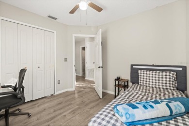 Sellers are offering $12,000 towards buyer's closing costs! on Twin Rivers Golf Club in Florida - for sale on GolfHomes.com, golf home, golf lot