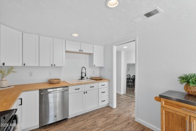 Your Scottsdale Retreat with Private Pool!
End-unit townhome in on Coronado Golf Course in Arizona - for sale on GolfHomes.com, golf home, golf lot