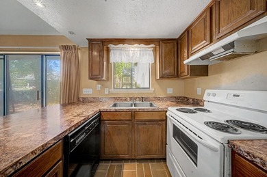 Welcome to easy living in the desirable Rayburn Country on Rayburn Country Club in Texas - for sale on GolfHomes.com, golf home, golf lot