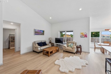 Easy coastal living in this like-new 3-bedroom, 2-bath home on Old Bandon Golf Links in Oregon - for sale on GolfHomes.com, golf home, golf lot