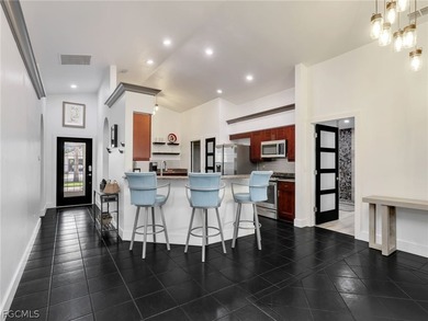 LOCATED IN FLOOD ZONE X Welcome to the highly sought-after on Stoneybrook Golf Club in Florida - for sale on GolfHomes.com, golf home, golf lot