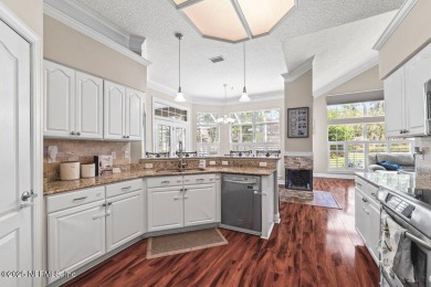 PRICED TO SELL BELOW MARKET VALUE! POOL HOME in GATED Orange on Country Club of Orange Park in Florida - for sale on GolfHomes.com, golf home, golf lot