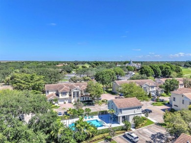 WAKE UP TO SERENE GARDEN VIEWS & INDULGE IN RESORT STYLE on TPC Eagle Trace in Florida - for sale on GolfHomes.com, golf home, golf lot