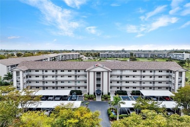 **Unlimited Golf Community** This immaculate, tastefully on Golfview Golf and Racquet Club in Florida - for sale on GolfHomes.com, golf home, golf lot