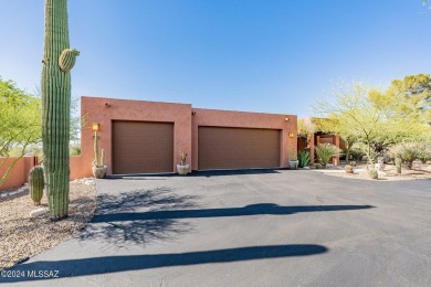 Exceptional property on elevated Cul-De-Sac in Tucson National on Omni Tucson National Golf Resort and Spa - Catalina in Arizona - for sale on GolfHomes.com, golf home, golf lot