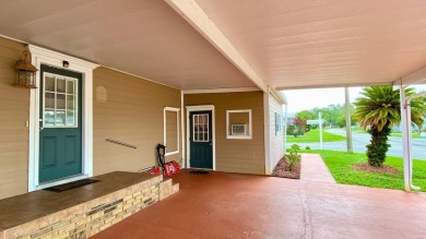 RETIRE IN STYLE WITHOUT BREAKING THE BANK! This gorgeous 2 on Fairways Country Club in Florida - for sale on GolfHomes.com, golf home, golf lot