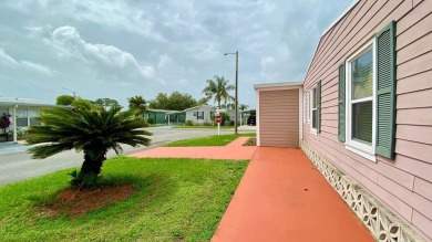 RETIRE IN STYLE WITHOUT BREAKING THE BANK! This gorgeous 2 on Fairways Country Club in Florida - for sale on GolfHomes.com, golf home, golf lot