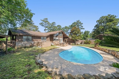 Welcome to 26 Slash Rd, Monroeville, AL!Located just a short on Vanity Fair Golf and Tennis Club in Alabama - for sale on GolfHomes.com, golf home, golf lot