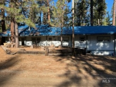 This is it! The most inexpensive dwelling in all of Garden on Terrace Lakes Golf Resort in Idaho - for sale on GolfHomes.com, golf home, golf lot