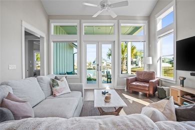 3 Bedroom | 2 Bathroom | Fully Turnkey & Furnished | East-Facing on Lamar Golf Course in Texas - for sale on GolfHomes.com, golf home, golf lot