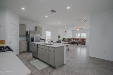 RARE FIND - LARGEST LOT (0.22 ACRE) IN THE COMMUNITY! This on Silverbell Golf Course in Arizona - for sale on GolfHomes.com, golf home, golf lot