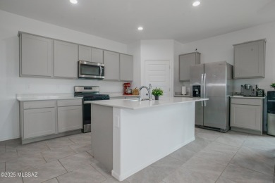 RARE FIND - LARGEST LOT (0.22 ACRE) IN THE COMMUNITY! This on Silverbell Golf Course in Arizona - for sale on GolfHomes.com, golf home, golf lot