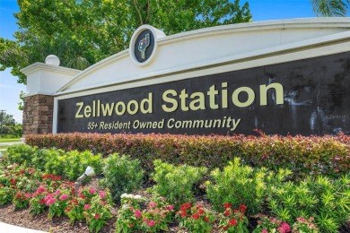 Welcome to this beautifully maintained 2-bedroom, 2-bathroom on Zellwood Station Country Club in Florida - for sale on GolfHomes.com, golf home, golf lot
