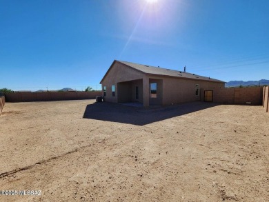 RARE FIND - LARGEST LOT (0.22 ACRE) IN THE COMMUNITY! This on Silverbell Golf Course in Arizona - for sale on GolfHomes.com, golf home, golf lot