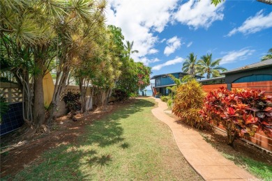 EQUITY WITH YOUR KEYS! Oceanfront Serenity - Work, Relax  Unwind on Makaha Valley Country Club in Hawaii - for sale on GolfHomes.com, golf home, golf lot