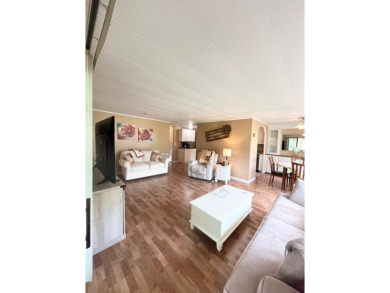 Motivated seller. MUST SELL due to health. WILL LISTEN TO ALL on Pine Lakes Country Club in Florida - for sale on GolfHomes.com, golf home, golf lot