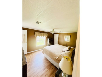 Motivated seller. MUST SELL due to health. WILL LISTEN TO ALL on Pine Lakes Country Club in Florida - for sale on GolfHomes.com, golf home, golf lot
