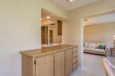 Under contract-accepting backup offers. Welcome to this on Highland Lakes Executive Golf Course in Florida - for sale on GolfHomes.com, golf home, golf lot