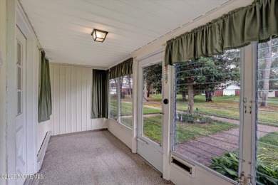 Move right into this lovely Baronet model in the sought-after on Leisure Village East in New Jersey - for sale on GolfHomes.com, golf home, golf lot