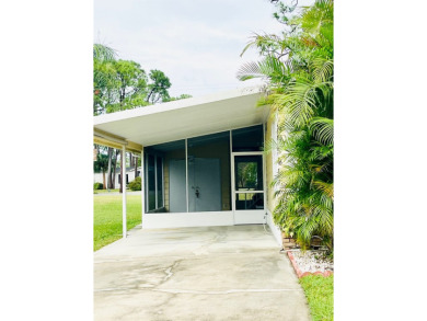 Motivated seller. MUST SELL due to health. WILL LISTEN TO ALL on Pine Lakes Country Club in Florida - for sale on GolfHomes.com, golf home, golf lot