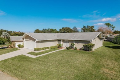 Under contract-accepting backup offers. Welcome to this on Highland Lakes Executive Golf Course in Florida - for sale on GolfHomes.com, golf home, golf lot