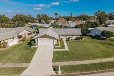 Under contract-accepting backup offers. Welcome to this on Highland Lakes Executive Golf Course in Florida - for sale on GolfHomes.com, golf home, golf lot