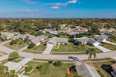 Under contract-accepting backup offers. Welcome to this on Highland Lakes Executive Golf Course in Florida - for sale on GolfHomes.com, golf home, golf lot