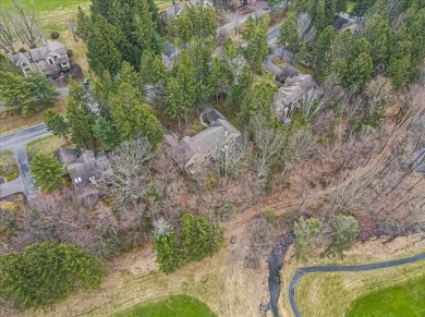 Enjoy resort-style living in this bright and cozy townhouse on Buck Hill Golf Club  in Pennsylvania - for sale on GolfHomes.com, golf home, golf lot