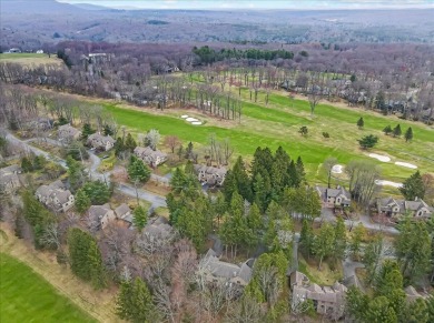 Enjoy resort-style living in this bright and cozy townhouse on Buck Hill Golf Club  in Pennsylvania - for sale on GolfHomes.com, golf home, golf lot
