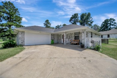 Discover this gorgeous 3-bedroom, 2-bathroom home in the coveted on Whispering Pines Golf Club in Texas - for sale on GolfHomes.com, golf home, golf lot