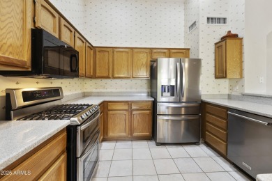 Great 3BR, 2BA Solano model on a corner lot on the community on Oakwood Golf Club  in Arizona - for sale on GolfHomes.com, golf home, golf lot